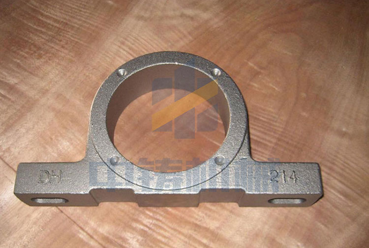 軸承座粘土砂造型機鑄件效果